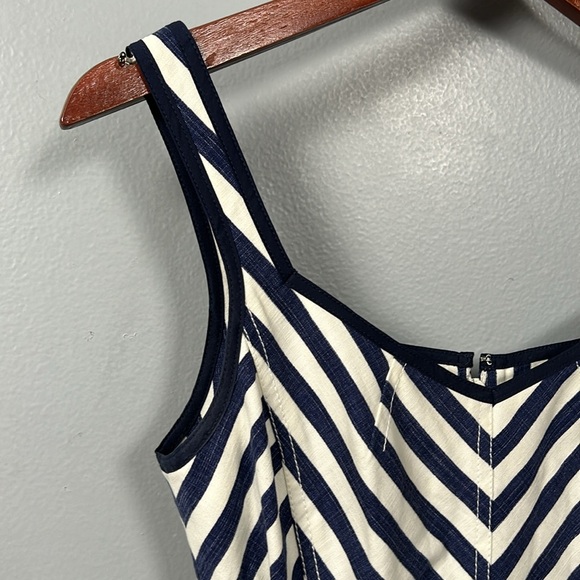 Talbots SHORELINE Navy/ White Denim Canvas Chevron Striped Midi Dress Sz 6P - Picture 9 of 16